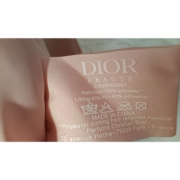 Christian Dior Beaute Baby Pink Cosmetic Bag with Embossed CD Logo - NEW - Picture 4 of 4